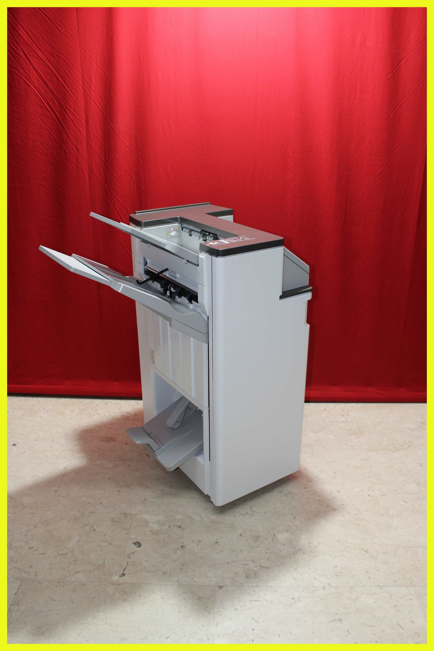 Finisher Ricoh SR3170 Booklet