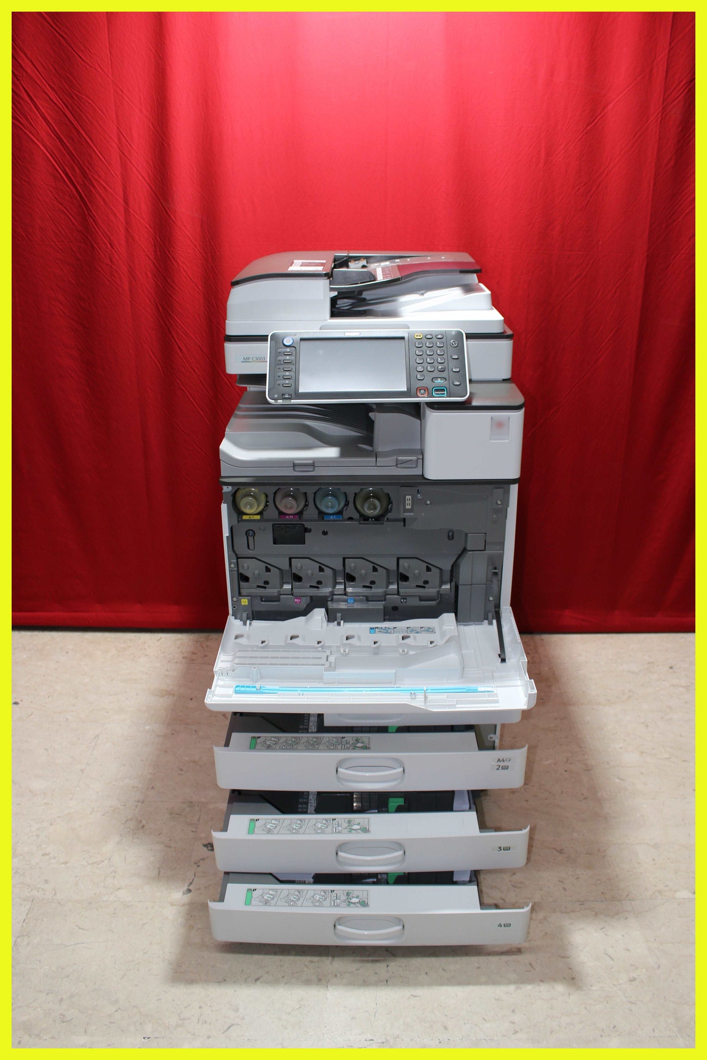 Fotocopiatrice Multifunzione  RICOH MPC3003  B/N: 97646  COLORE: 16670