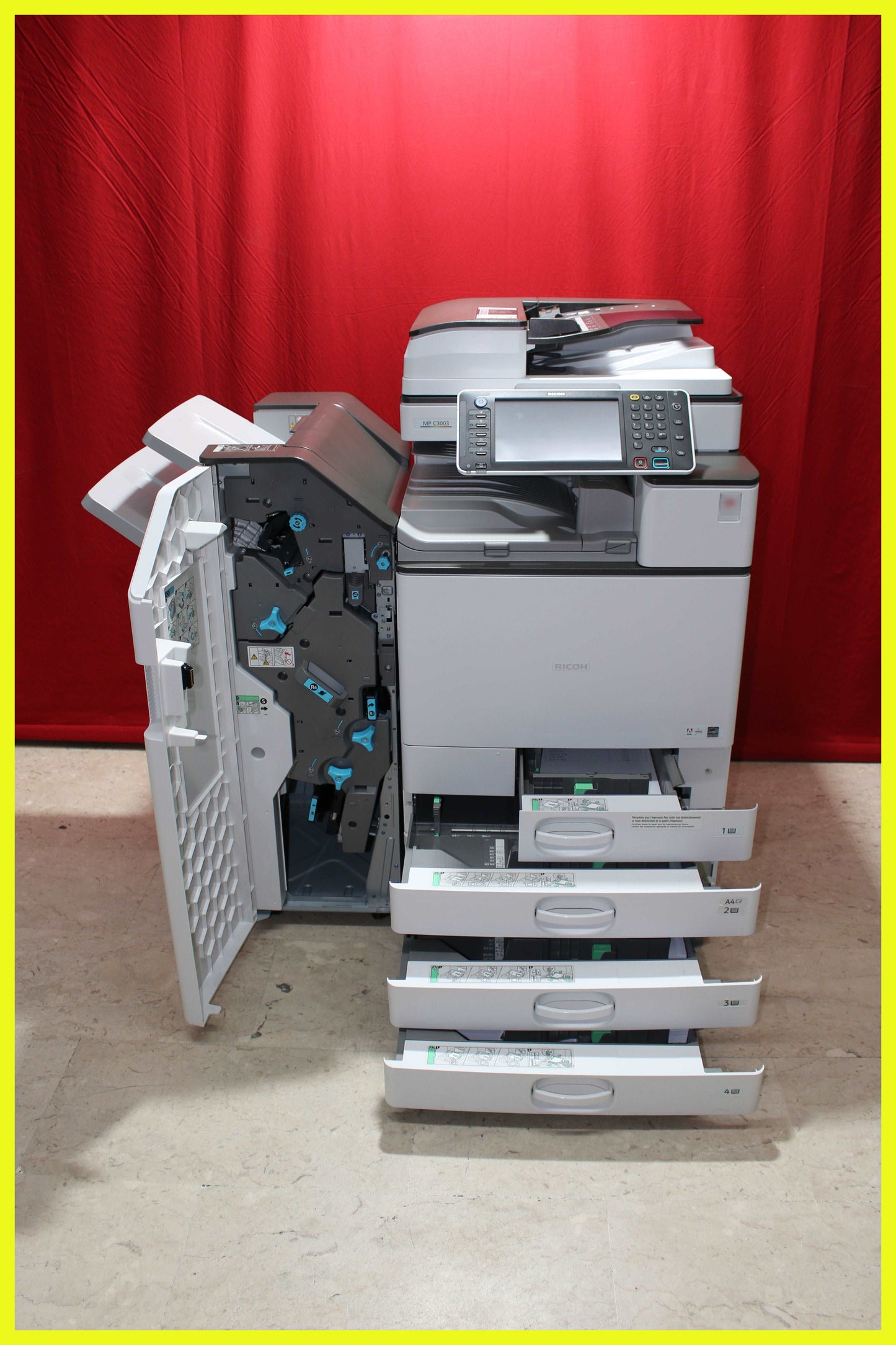 Fotocopiatrice Multifunzione  RICOH MPC3003  B/N: 97646  COLORE: 16670