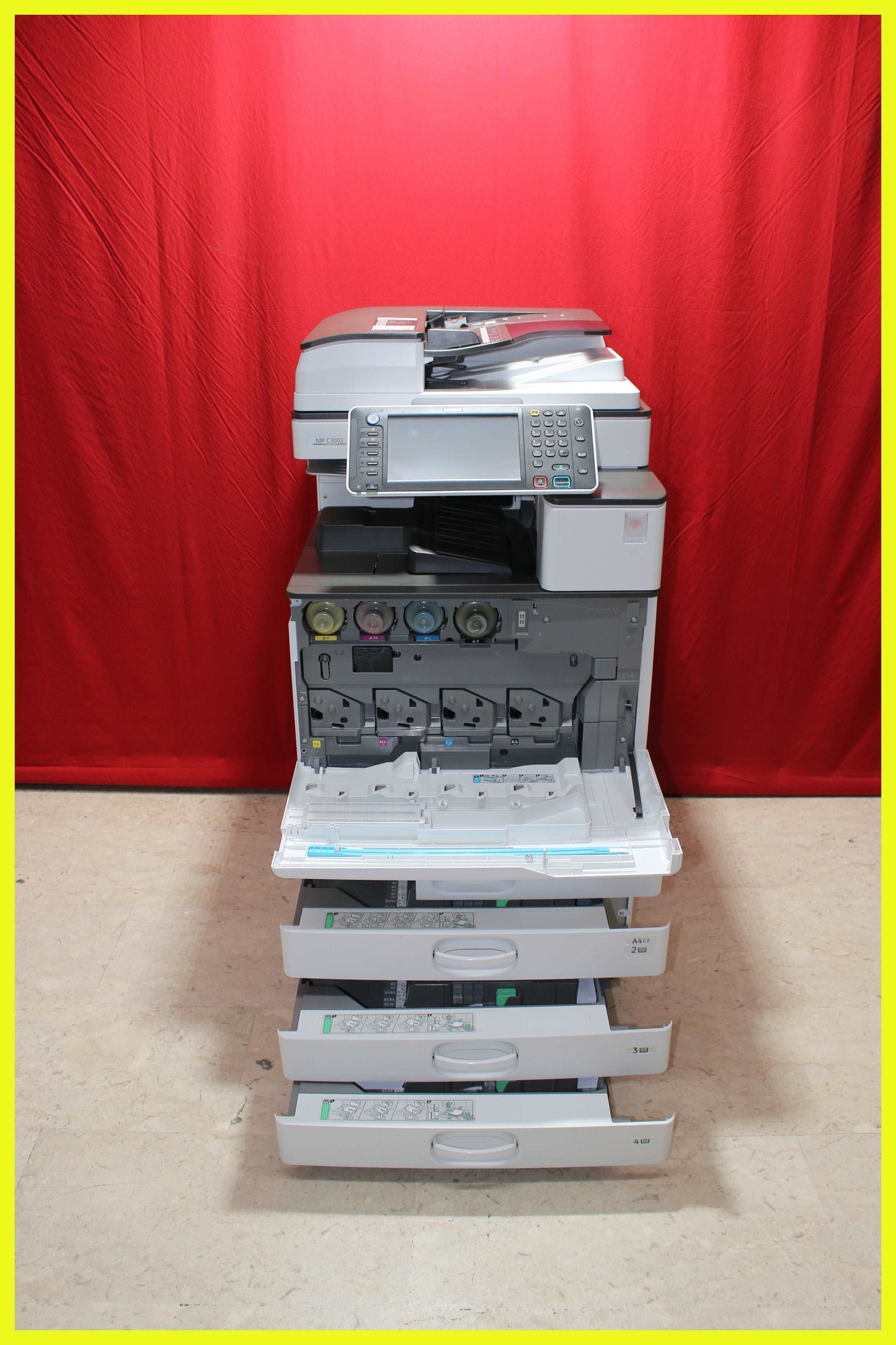 Fotocopiatrice Multifunzione  RICOH MPC3003  B/N: 97646  COLORE: 16670