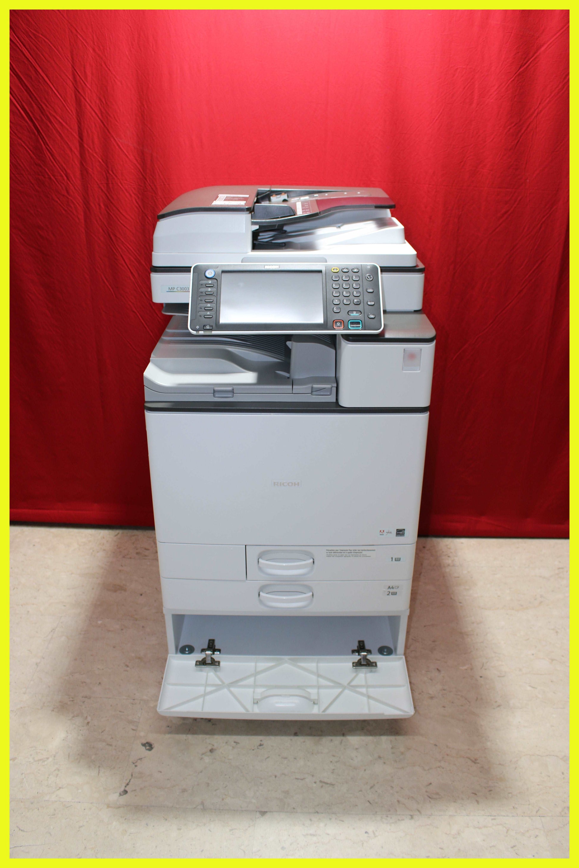 Fotocopiatrice Multifunzione  RICOH MPC3003  B/N: 17739  COLORE: 53019